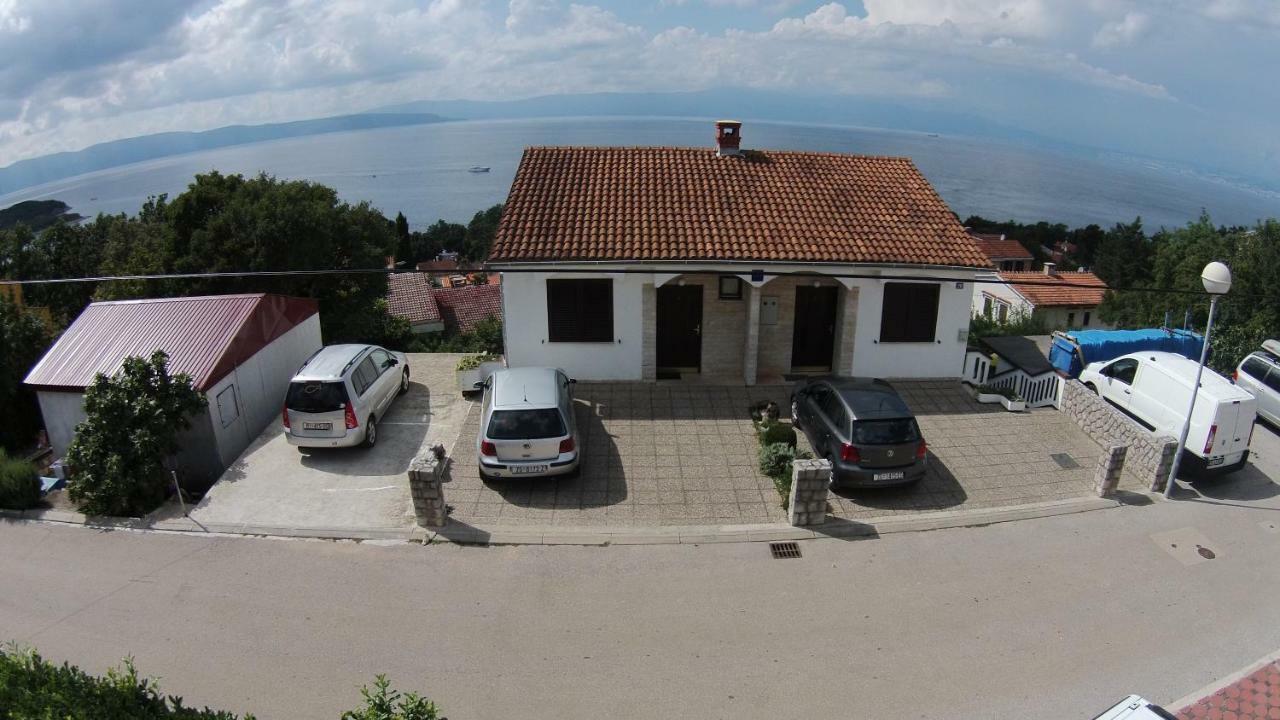 Apartments Sudic Njivice Bagian luar foto