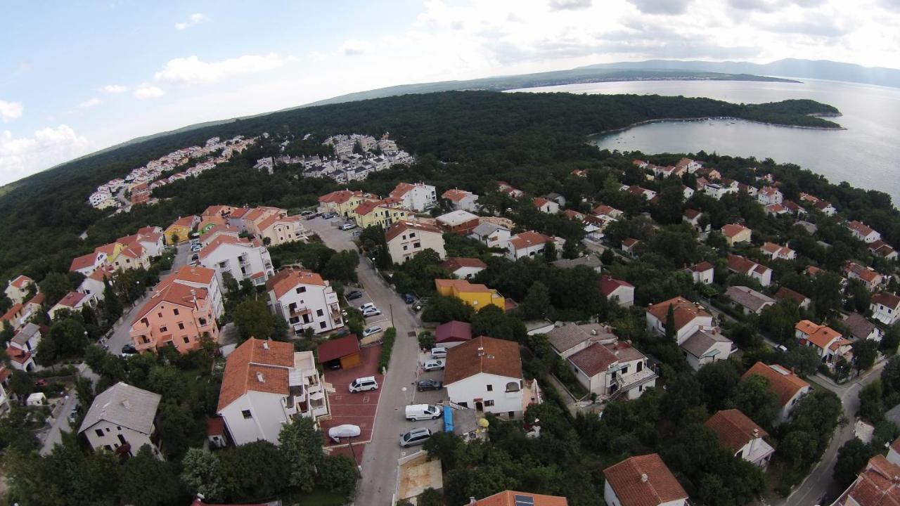 Apartments Sudic Njivice Bagian luar foto